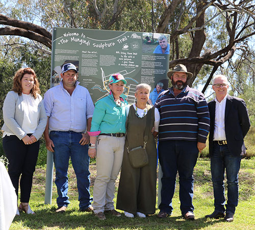 Mayors-and-McMillian-Family_w.jpg